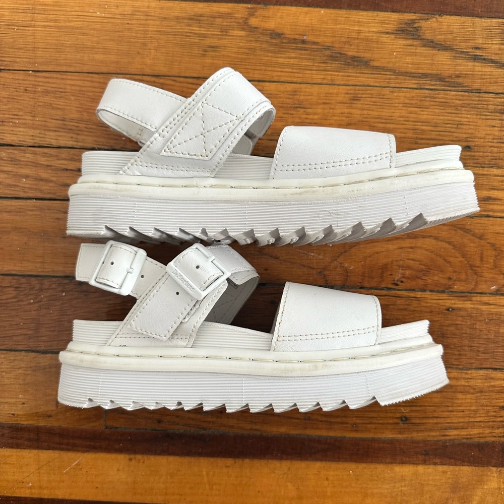 Dr. Martens Voss Mono Hydro Leather Strap Sandals - Picture 2 of 5